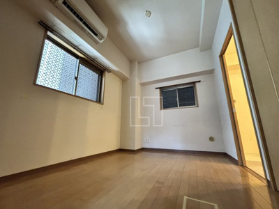 【居間・リビング】 | ロイヤルヒルIII | ロイヤルヒルⅢ　洋室