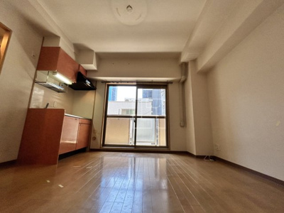 【居間・リビング】 | ロイヤルヒルIII | ロイヤルヒルⅢ　ダイニングスペース