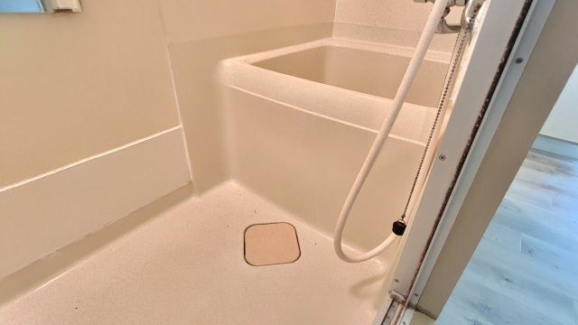 プレアール高槻春日の浴室