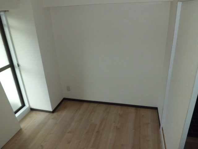 ベネフィス芦屋の洋室