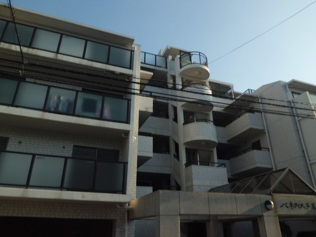 ベネフィス芦屋の外観