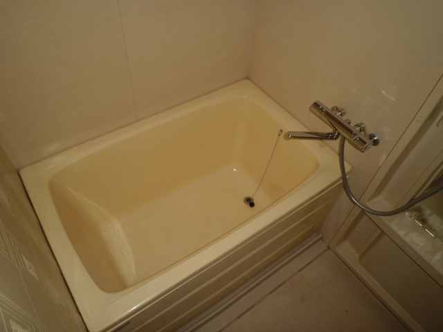 ベネフィス芦屋の浴室