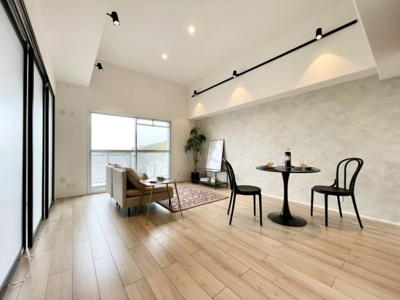 【居間・リビング】 | 高槻阿武山二番街208棟