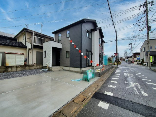 三郷市　高州丁目　新築戸建　全1棟の前面道路含む現地写真|前面道路含む現地写真です