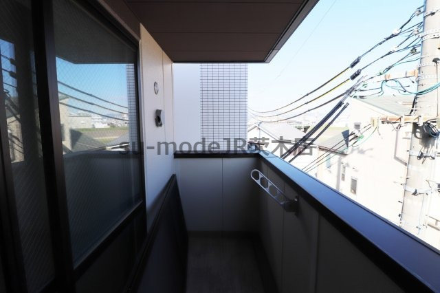 ボソレイユのバルコニー