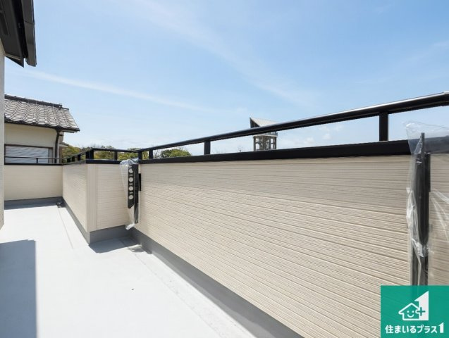 加古郡播磨町大中　新築一戸建てのバルコニー|日当たりのよいバルコニー！お部屋が開放的に！