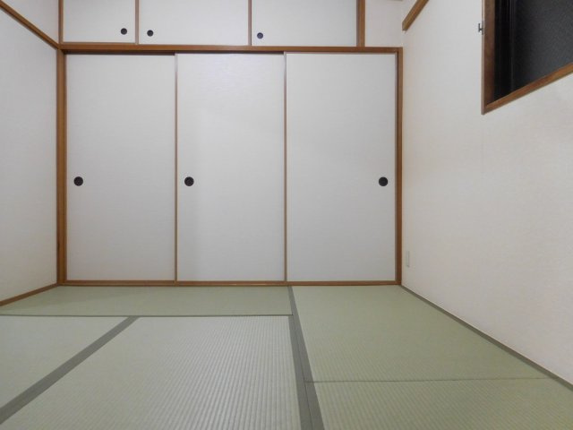 高槻市城西町の賃貸マンションの子供部屋