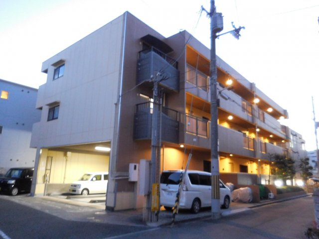 高槻市城西町の賃貸マンションの外観