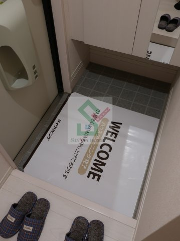 アンセスターMの玄関