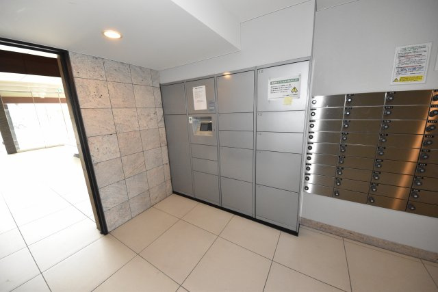 エスリード難波レジデンス