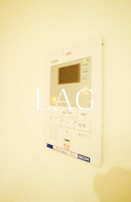 【セキュリティ】 | リブリ・ever free | モニター付きインターフォンです。