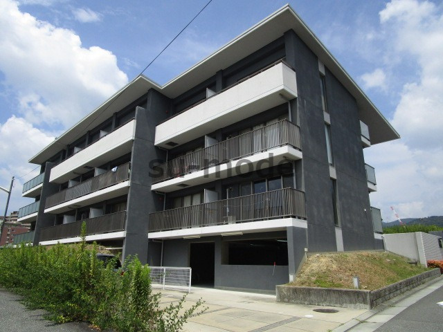 ラメゾンリュミエール彩都