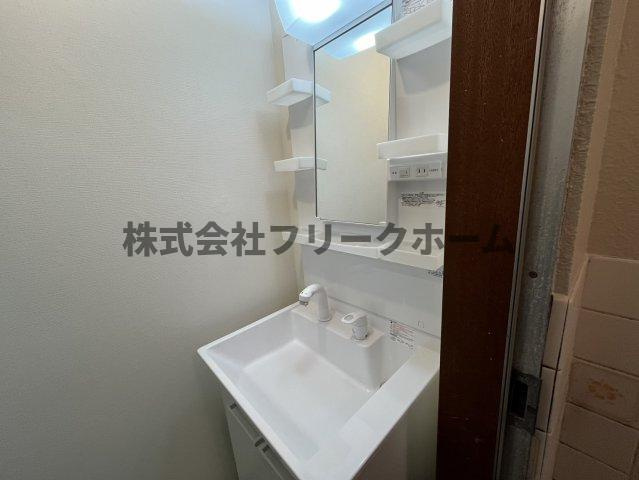 三鷹市牟礼６丁目の賃貸マンションの洗面所