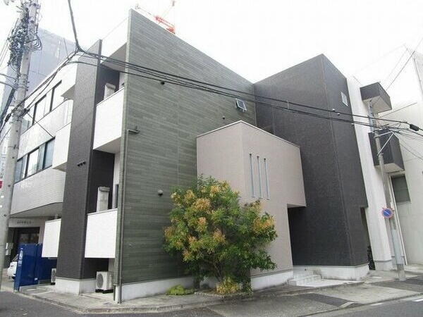 PLAISIR(プレジール)のエントランス