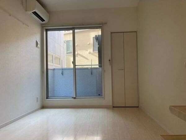 PLAISIR(プレジール)の居間・リビング