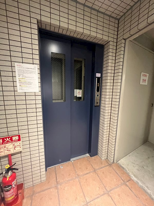 神戸市長田区腕塚町３丁目の賃貸マンションの外観