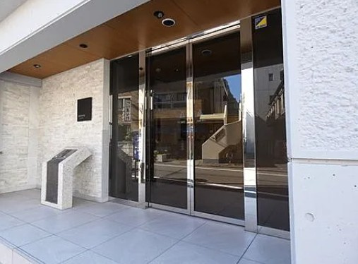 インプルーブ千川のエントランス