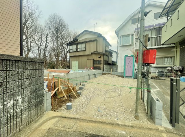 練馬区大泉学園町6丁目 限定1棟の前面道路含む現地写真|穏やかで暮らしやすい閑静な住宅地エリア
土地にゆとりがあり建物も圧迫感が少ないです