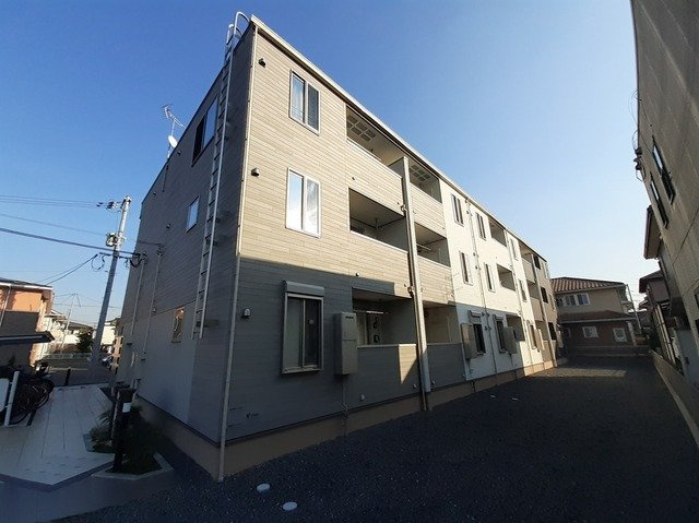 グラン・シャリオの外観