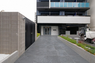 【エントランス】 | プレサンス大国町ブライス