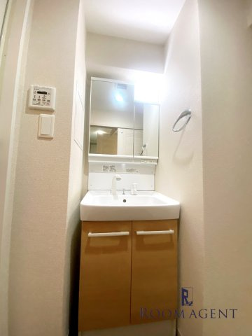 RAFFLE CHIHAYAの洗面所