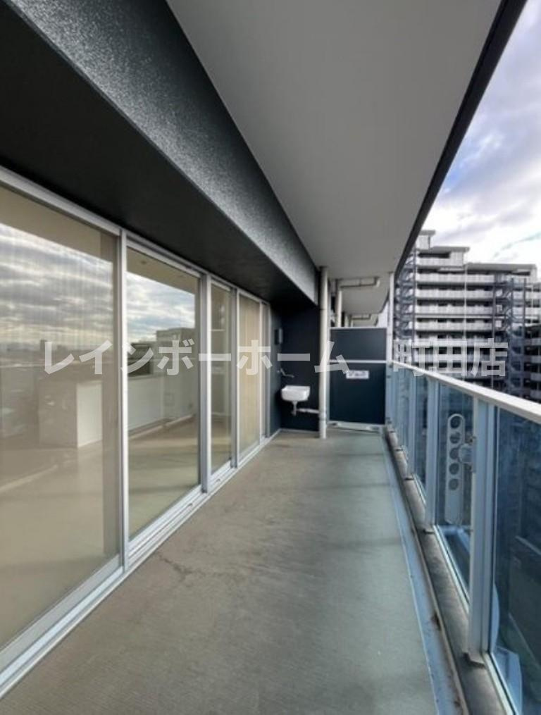 パークスクエア相模大野タワーアンドレジデンス ※初期費用分割あと払いサービス利用可能物件のバルコニー|※別部屋参考写真です