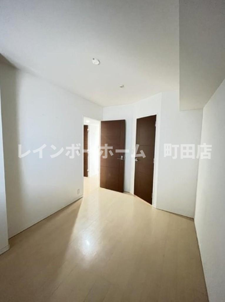 パークスクエア相模大野タワーアンドレジデンス ※初期費用分割あと払いサービス利用可能物件の洋室