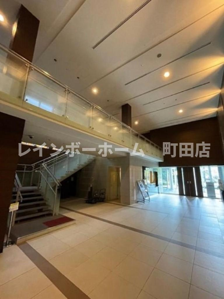 パークスクエア相模大野タワーアンドレジデンス ※初期費用分割あと払いサービス利用可能物件のロビー