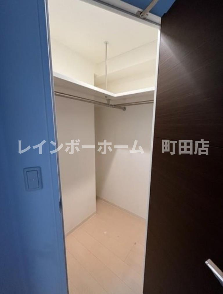 パークスクエア相模大野タワーアンドレジデンス ※初期費用分割あと払いサービス利用可能物件の収納|※別部屋参考写真です