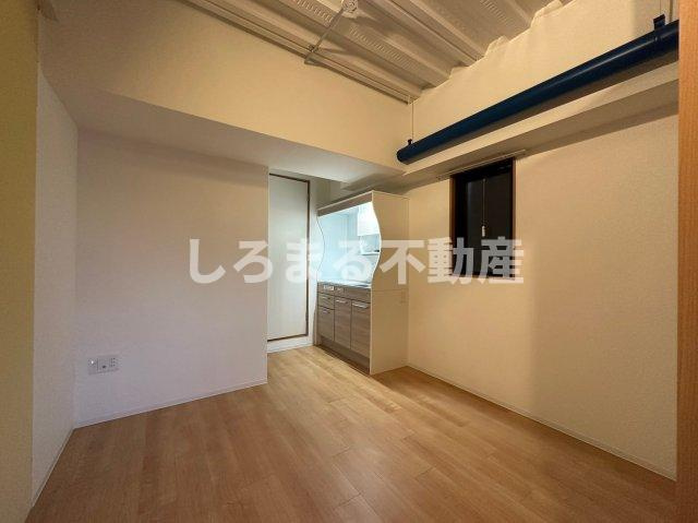 SERENiTE-04の居間・リビング