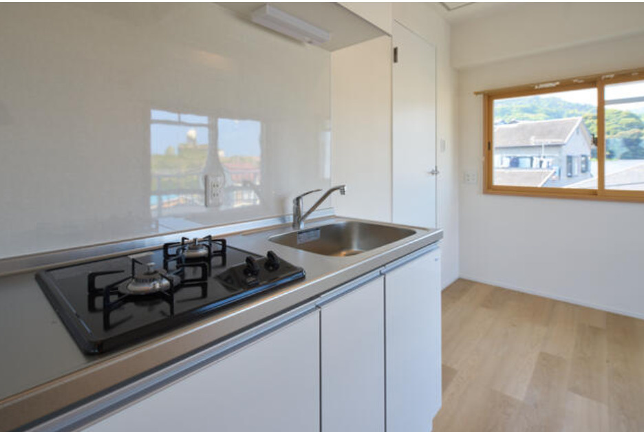 熱海市　フルリノベ×オーシャンビュー【シェルガーデン熱海サウス】のキッチン