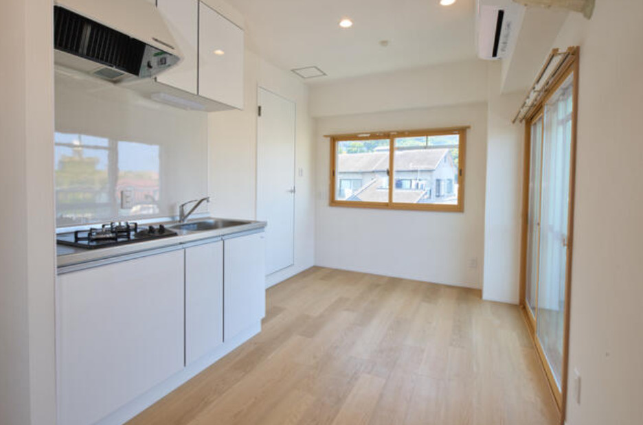 熱海市　フルリノベ×オーシャンビュー【シェルガーデン熱海サウス】のキッチン