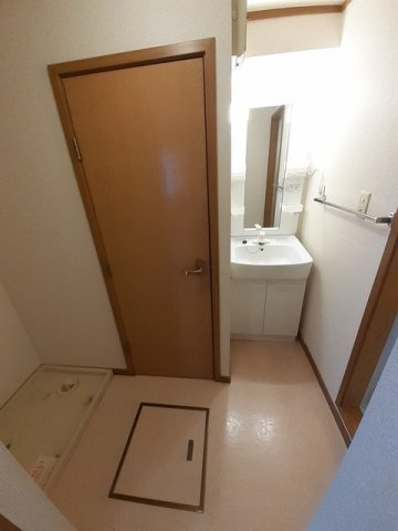 クレストハイムＣの洗面所