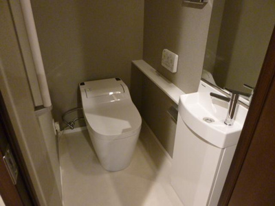 【トイレ】 | マジェスティハウス新宿御苑パークナード