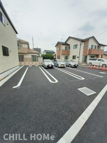 バインドウィードの駐車場|当社、チルホームのHPもご覧ください(^^)/物件情報多数♪