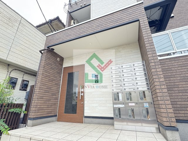 グレイス西所沢3のエントランス