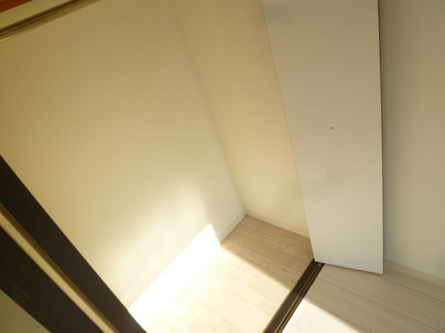 Will Do 難波ｗⅡの収納