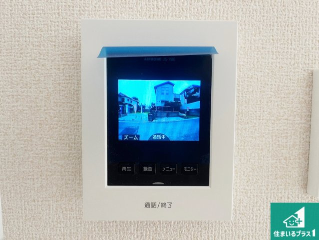 神戸市西区今寺　新築一戸建ての防犯設備|カラーモニターインターホン！声だけでなく来訪者の姿や顔がモニターで確認できるので、小さなお子様がいらっしゃるご家庭でも安心できます！