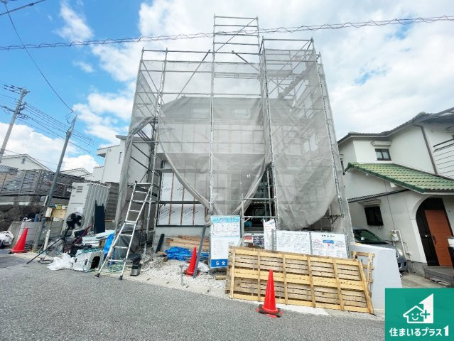 神戸市西区今寺　新築一戸建ての外観|周辺は落ち着いた街並みの住宅地！子育てがしやすい住環境です！まだ未完成ですが、現地でしかわからない事もございます。是非一度ご覧ください。