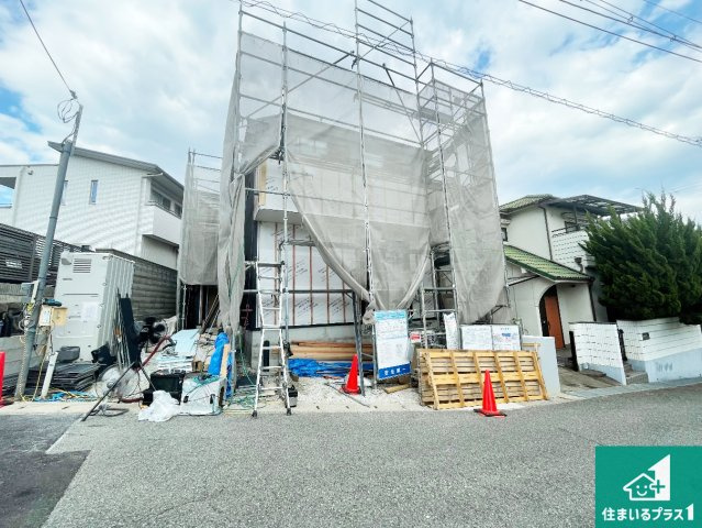 神戸市西区今寺　新築一戸建ての外観|周辺は落ち着いた街並みの住宅地！子育てがしやすい住環境です！まだ未完成ですが、現地でしかわからない事もございます。是非一度ご覧ください。