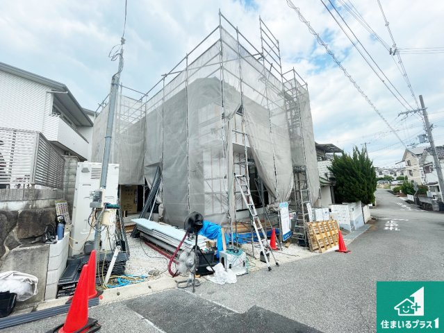 神戸市西区今寺　新築一戸建ての前面道路含む現地写真|周辺は落ち着いた街並みの住宅地！子育てがしやすい住環境です！まだ未完成ですが、現地でしかわからない事もございます。是非一度ご覧ください。