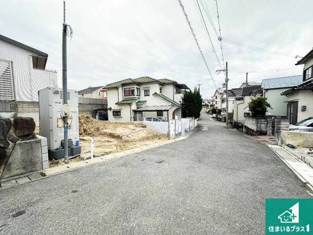 神戸市西区今寺　新築一戸建ての前面道路含む現地写真|周辺は落ち着いた街並みの住宅地！子育てがしやすい住環境です！まだ未完成ですが、現地でしかわからない事もございます。是非一度ご覧ください。