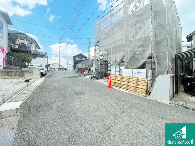 神戸市西区今寺　新築一戸建ての前面道路含む現地写真|周辺は落ち着いた街並みの住宅地！子育てがしやすい住環境です！まだ未完成ですが、現地でしかわからない事もございます。是非一度ご覧ください。
