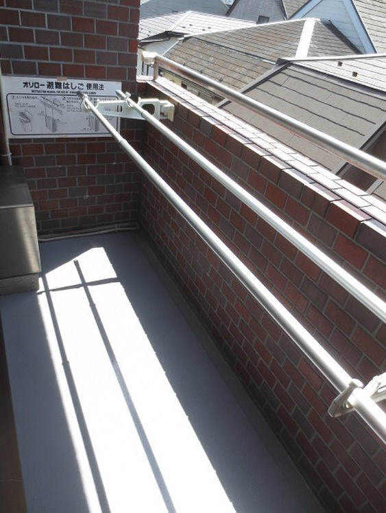 アダチハイム坂上のバルコニー