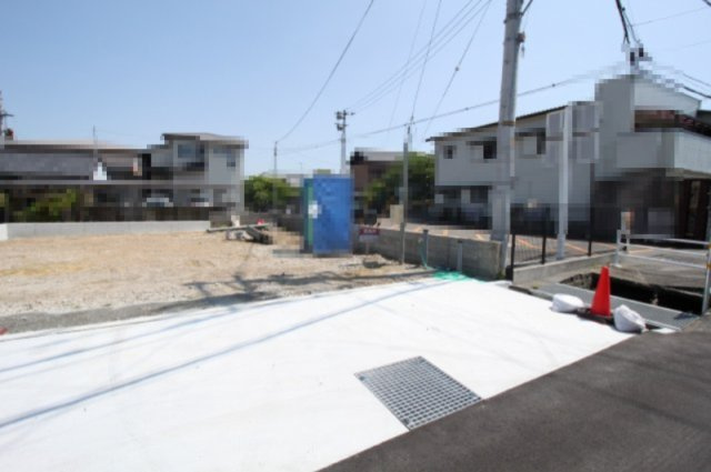 土佐市高岡町乙　建築条件付き　売土地　東棟（全2区画）の土地図|東棟　土地面積　105.14㎡（約31.80坪）