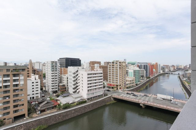 サヴォイラクアティック　10階の展望|別別号室のものです。現状優先になります。