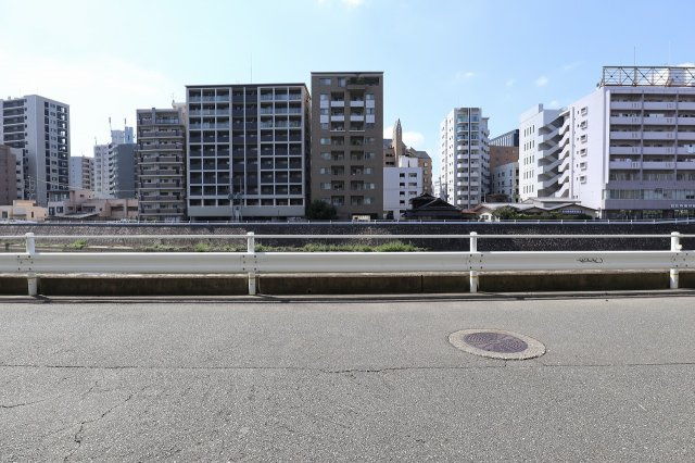 サヴォイラクアティック　10階の周辺