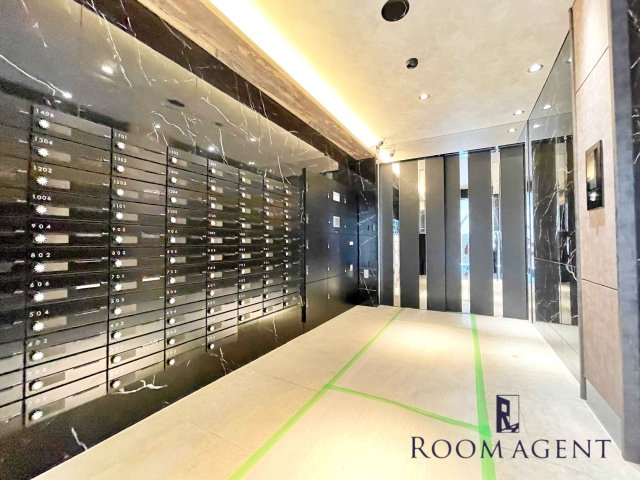 S-RESIDENCE上前津Southのエントランス