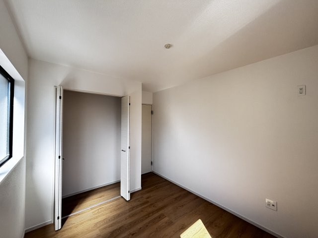 新築戸建　可部東1丁目(No.３／No.４)の洋室