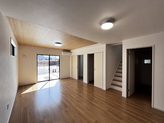 新築戸建　可部東1丁目(No.３／No.４)の居間・リビング